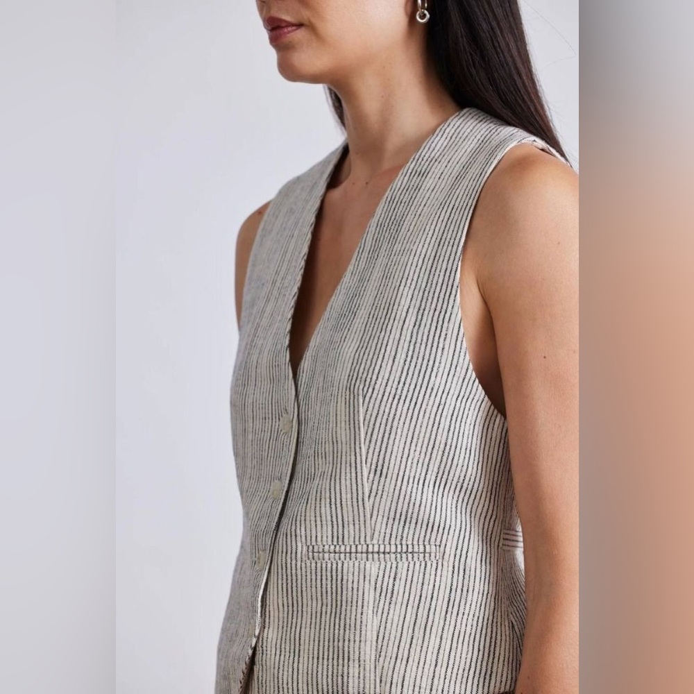 Apiece Apart Cecilia Cotton Vest in Cream Pin Stripe Size 6 - Picture 3 of 8
